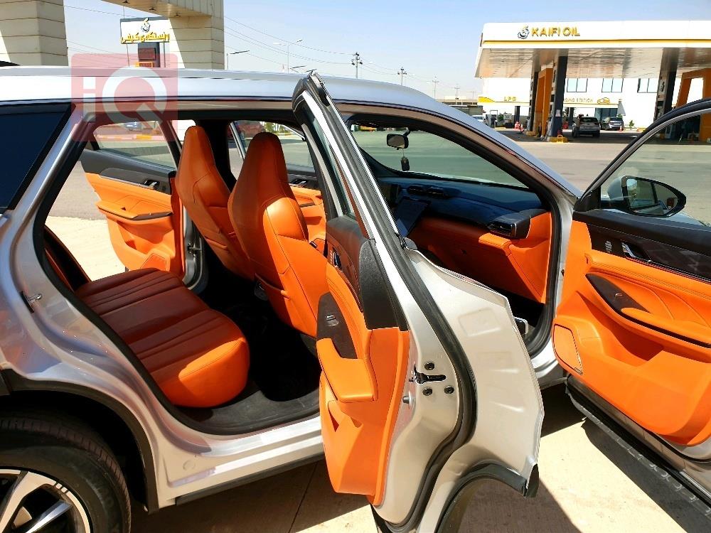 https://cdn.iqcars.io36f71722-8c23-4c7a-b981-41c456fe6240_1.jpg